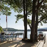 Waterhead Feriehus *